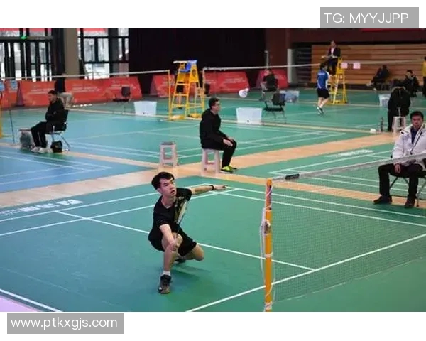 重庆羽毛球队配合技巧深度解析与其他队伍的对比分析